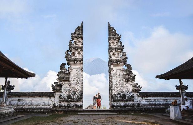 Gate Heaven of LEMPUYANG TEMPLE & East Bali Tours
