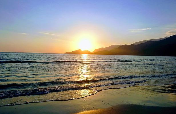 Private Hike on the Pirates Route + Lopes Mendes - Ilha Grande - RJ