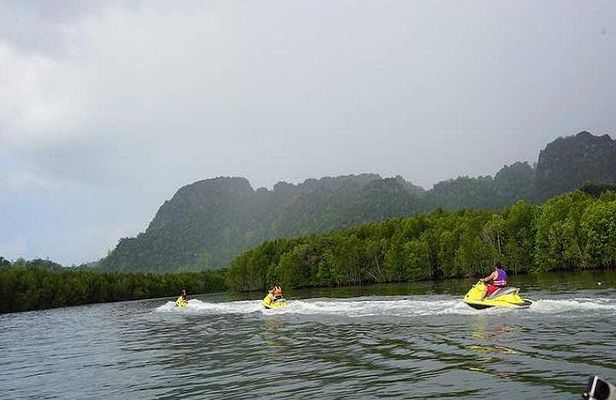 Langkawi Jet Ski Tour Including Private Hotel Transfer