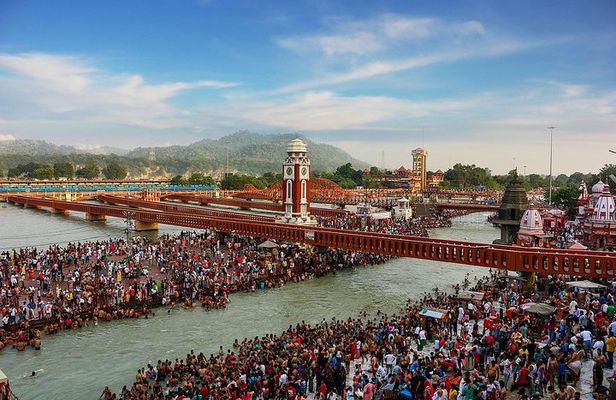 4 Day Private Haridwar and Rishikesh Tour from Delhi includes Hotel & Vehicle