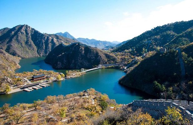 All Inclusive Private Hiking Tour from Huanghuacheng Water Great Wall to Xishuiyu