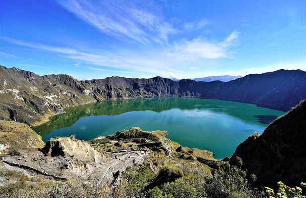 8-Day Ecuador Trekking the Avenue of Volcanoes from Quito