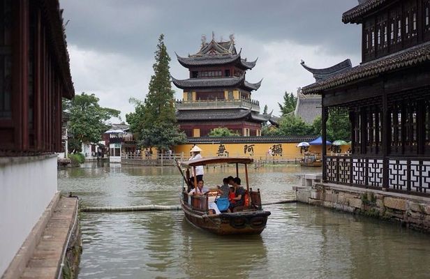 Shanghai City Highlights& Zhujiajiao Watertown