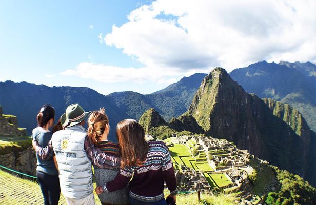 2 Days Best Machupicchu Tour - Private Guided Experience.