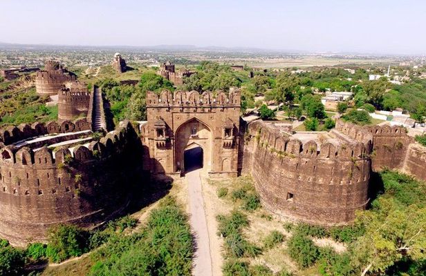 Rohtas Fort & Khewra Salt Mines 1 Day Guided Tour