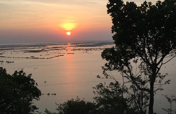 City tour Kompong Pluk Sunset Floating Village From Siem Reap