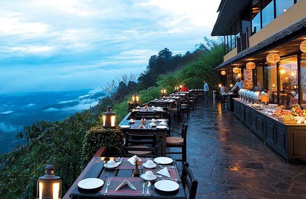 Luxury Package Tour above 50 Years -7 Days
