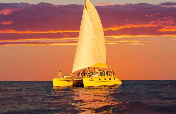 Fremantle Twilight Sail