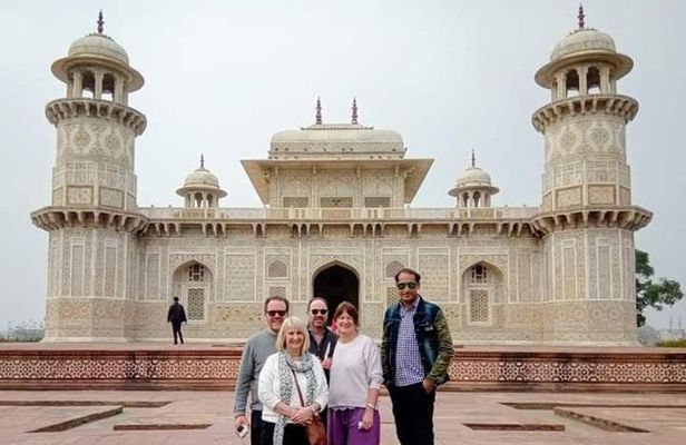 Taj Mahal & Agra Private Day Tour From Delhi