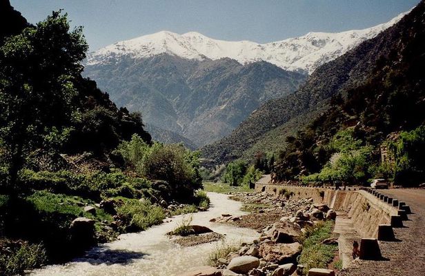 Private Full Day Tour in Ourika Valley and Atlas Mountains
