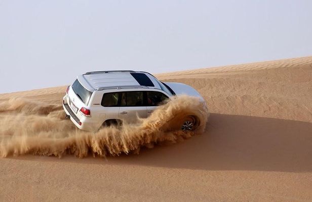 Private Doha Sunrise Desert Safari: Dune Bashing & Inland Sea