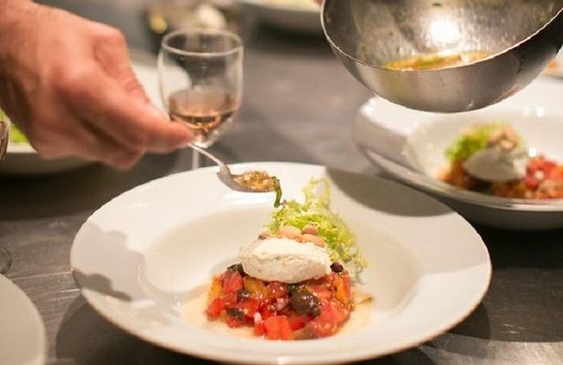 Cooking workshop with an exceptional chef in Avignon