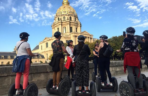Paris City Sightseeing Half Day Guided Segway Tour with a Local Guide