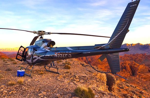 Grand Canyon Helicopter Flight with Sunset Valley of Fire Landing