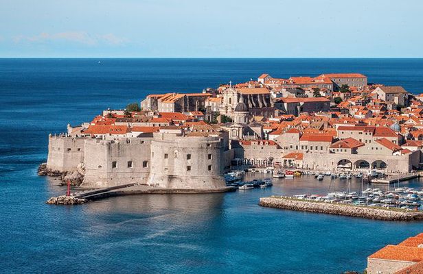 Private tour to Dubrovnik & Ston from Split