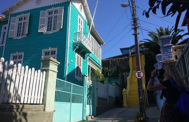 Full Day Private Walking Tour with a Native Guide & Public Transport