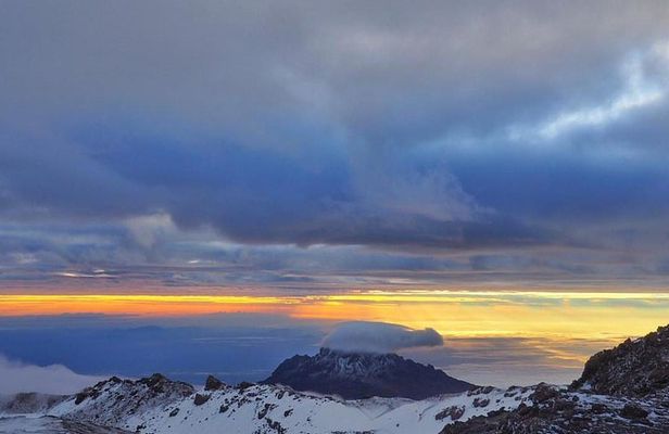 Mt Kilimanjaro 6 days Marangu route hike