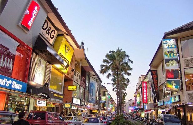 Kuta District Shopping Trip with Spa Massage