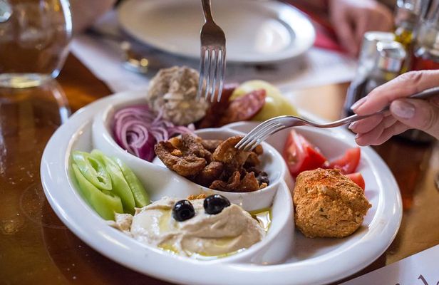 Budapest Jewish Cuisine & Culture Walk