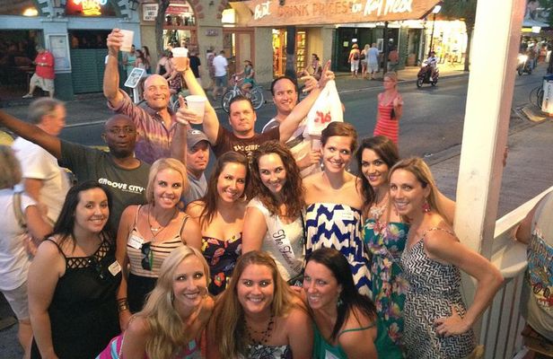 Original Key West Pub Crawl: The Best Bars with Free T-Shirt