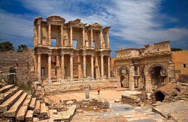 Daily Ephesus Tour From/To Istanbul