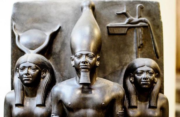 Private Tour to the Egyptian Museum of Antiquities