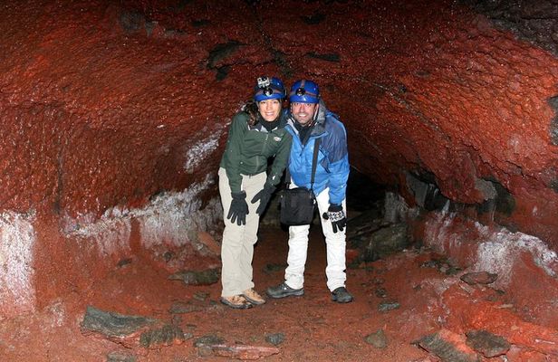 Lava Tunnel Caving & Snorkeling in Silfra with Transfer | Free Photos