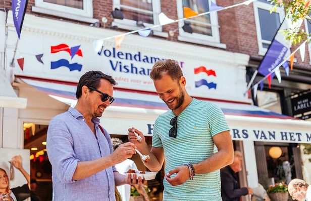 Amsterdam Private Food Tour with Local Including 6 or 10 Tastings