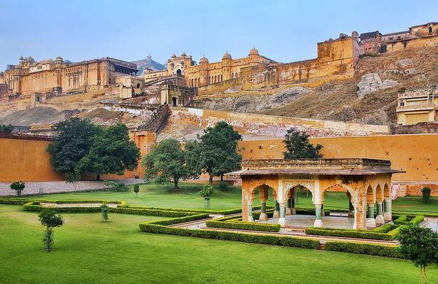 Four Day Private Luxury Golden Triangle Tour to Agra and Jaipur from Delhi