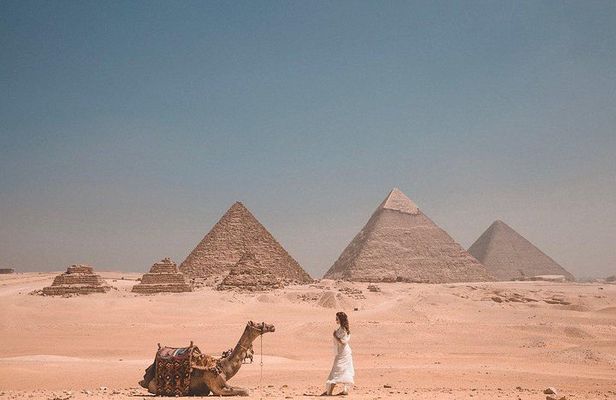 Private Day Tour to Giza Pyramids Sphinx Memphis Saqqara and Dahshur Pyramids