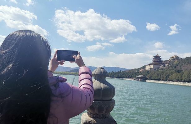 Panda House, Temple of Heaven, Lama Temple, Summer Palace & Lunch