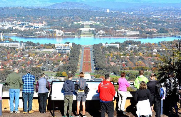 Highlights of Canberra Full Day Tour