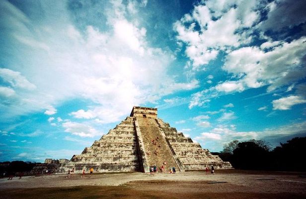 Chichen Itza Day Trip Exclusive Nool-Ha Cenote & Valladolid Visit
