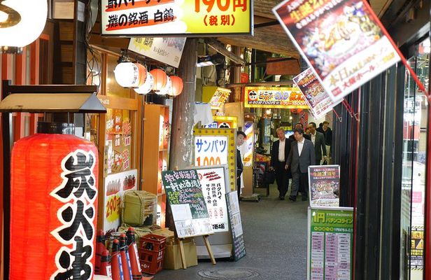 Best Deep Osaka Nighttime Food-n-Fun with Locals (6 or less!)