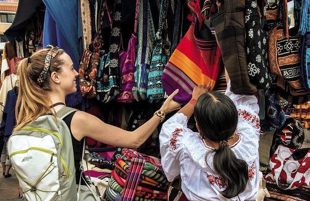 Otavalo All Inclusive Tour: Cayambe, San Pablo Lake and Indigenous Market