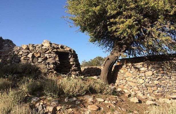 Explore the White Mountains of Crete