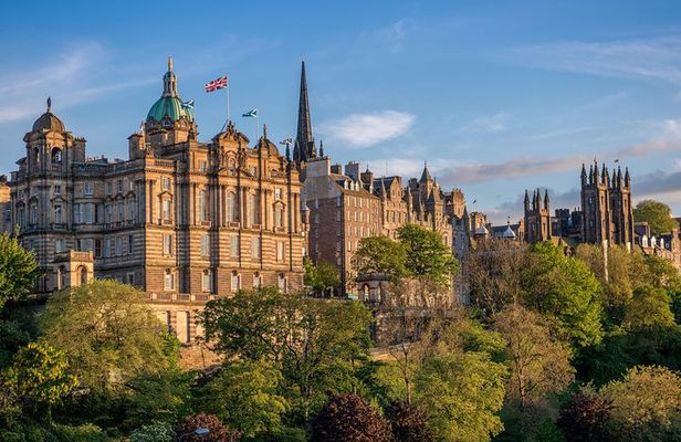 Edinburgh, Loch Ness, The Highlands from London - 3 Day Rail Tour