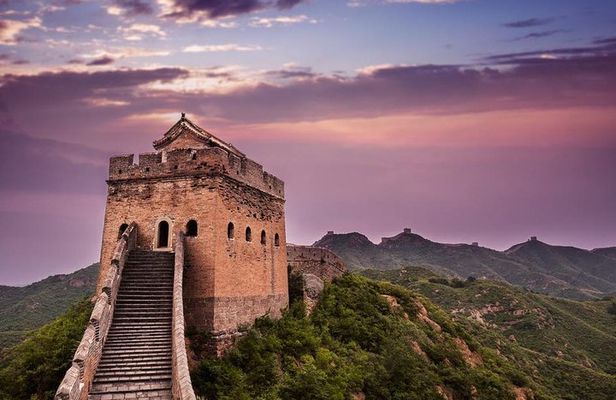 Great Wall Hiking Tour from Beijing: Simatai West to Jinshanling