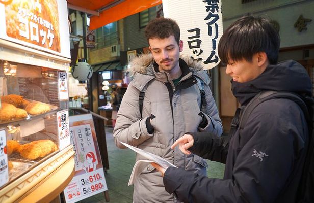 Nishiki Market Brunch Walking Food Tour
