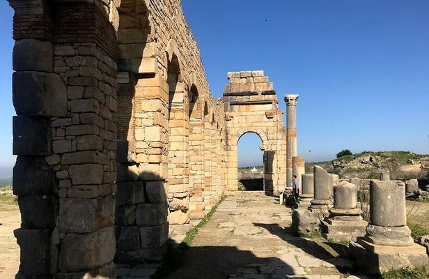 Excursion to Volubilis, Moulay Idriss Zerhoun and Meknes
