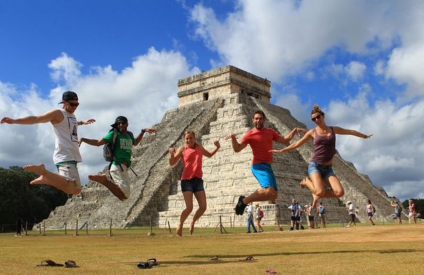 Skip the Line Chichen Itza Private Tour, Sacred Cenote & Lunch