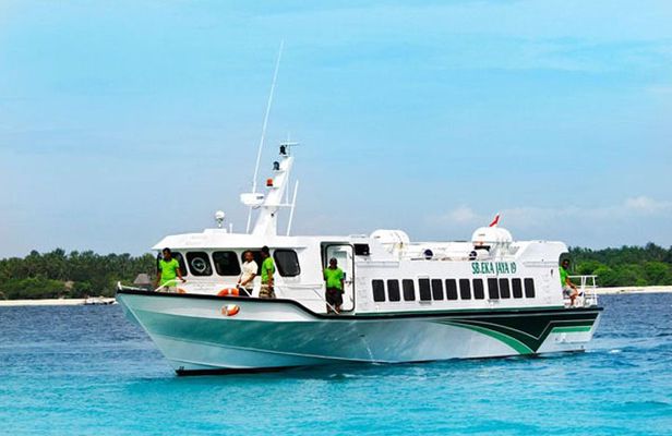 Fastboat to Gili Trawangan or Gili Air