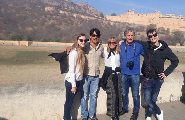 Jaipur Full-Day Guided Tour from Delhi