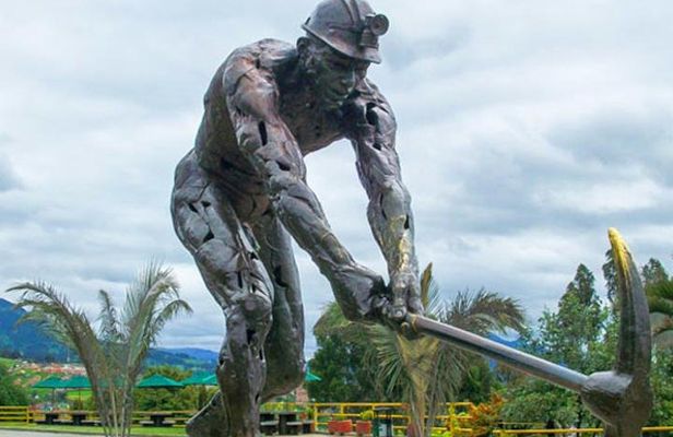 Private half day tour to Nemocon Salt Cathedral and village