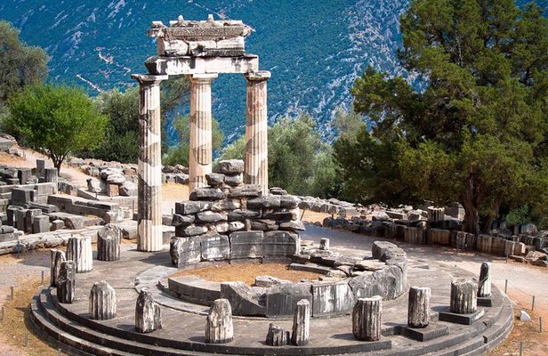 Delphi All Day Tour From Athens By Car or Van
