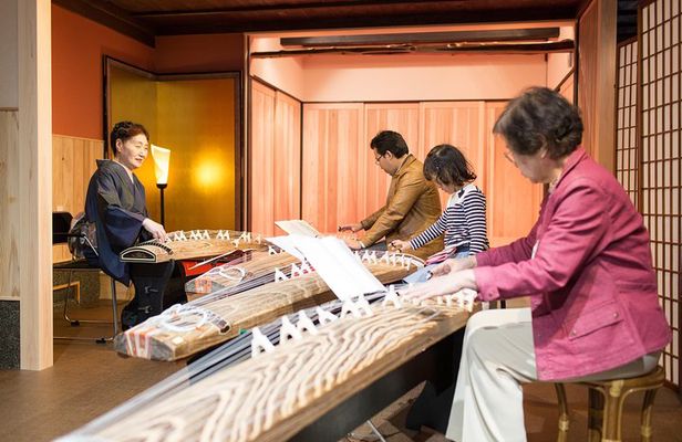 Koto lesson & private concert
