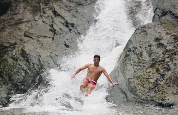 Full-Day El Yunque Rainforest Hike with Waterslide from San Juan