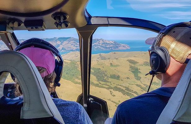 Christchurch to Akaroa by Helicopter 