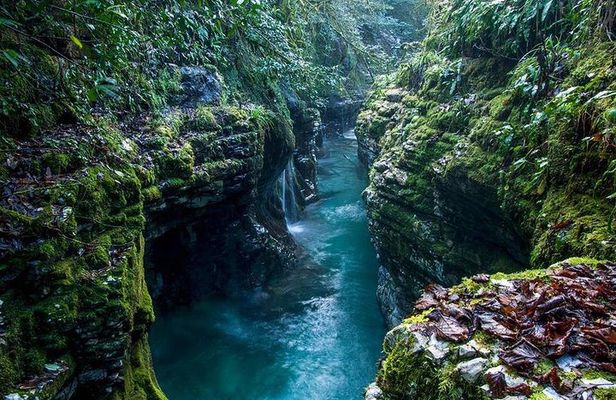 Kutaisi Day Trip ( Bagrati Cathedral, Prometheus Cave, Martvili Canyon)