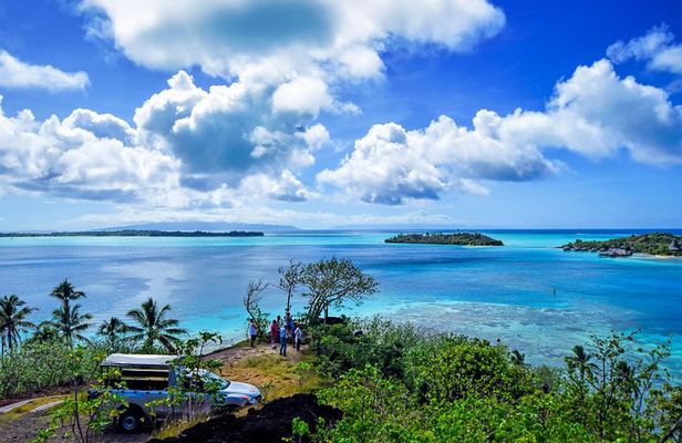 Bora Bora: Half Day Island 4WD Guided Tour